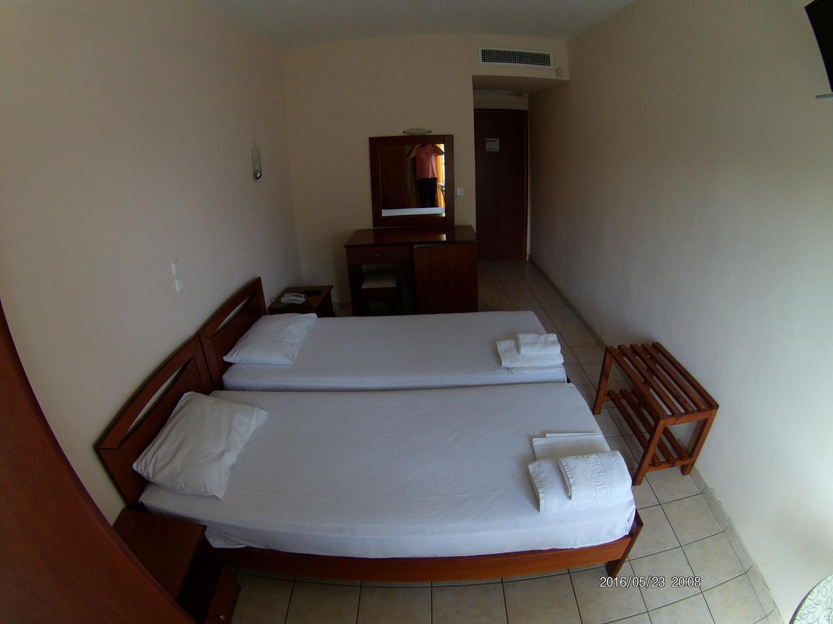 Hotel Akrogiali Κορινός Εξωτερικό φωτογραφία